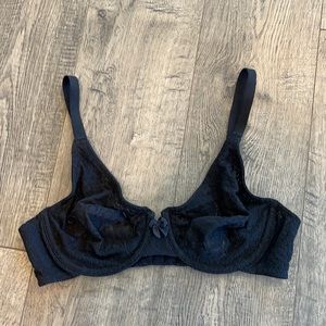 Wacoal Halo Lace Underwire Convertible Bra